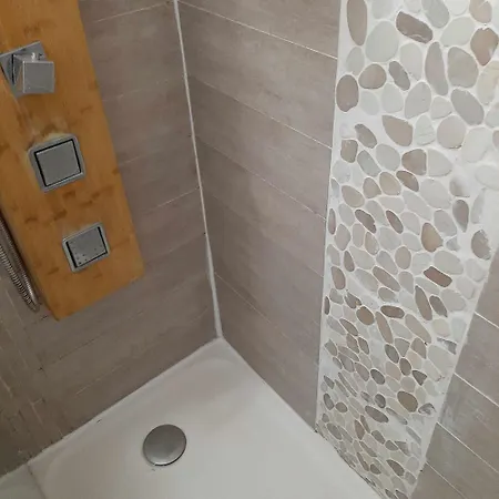Апартаменты Climatise Vue Avec Piscine Кане